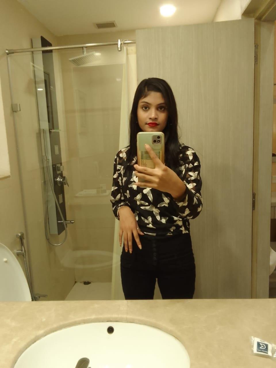  call girl in Sarita Vihar